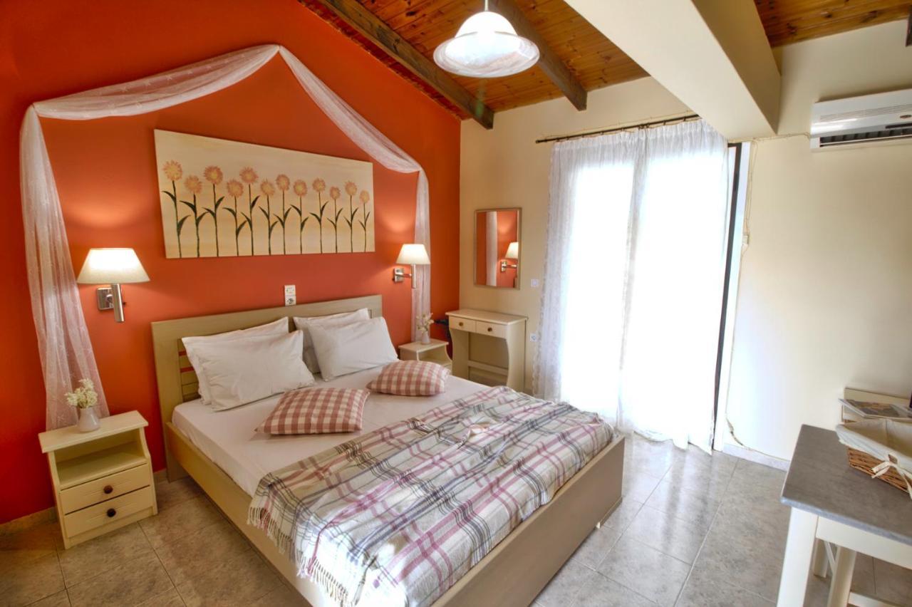 Two Brothers & Apts Hotel de apartamente 3*